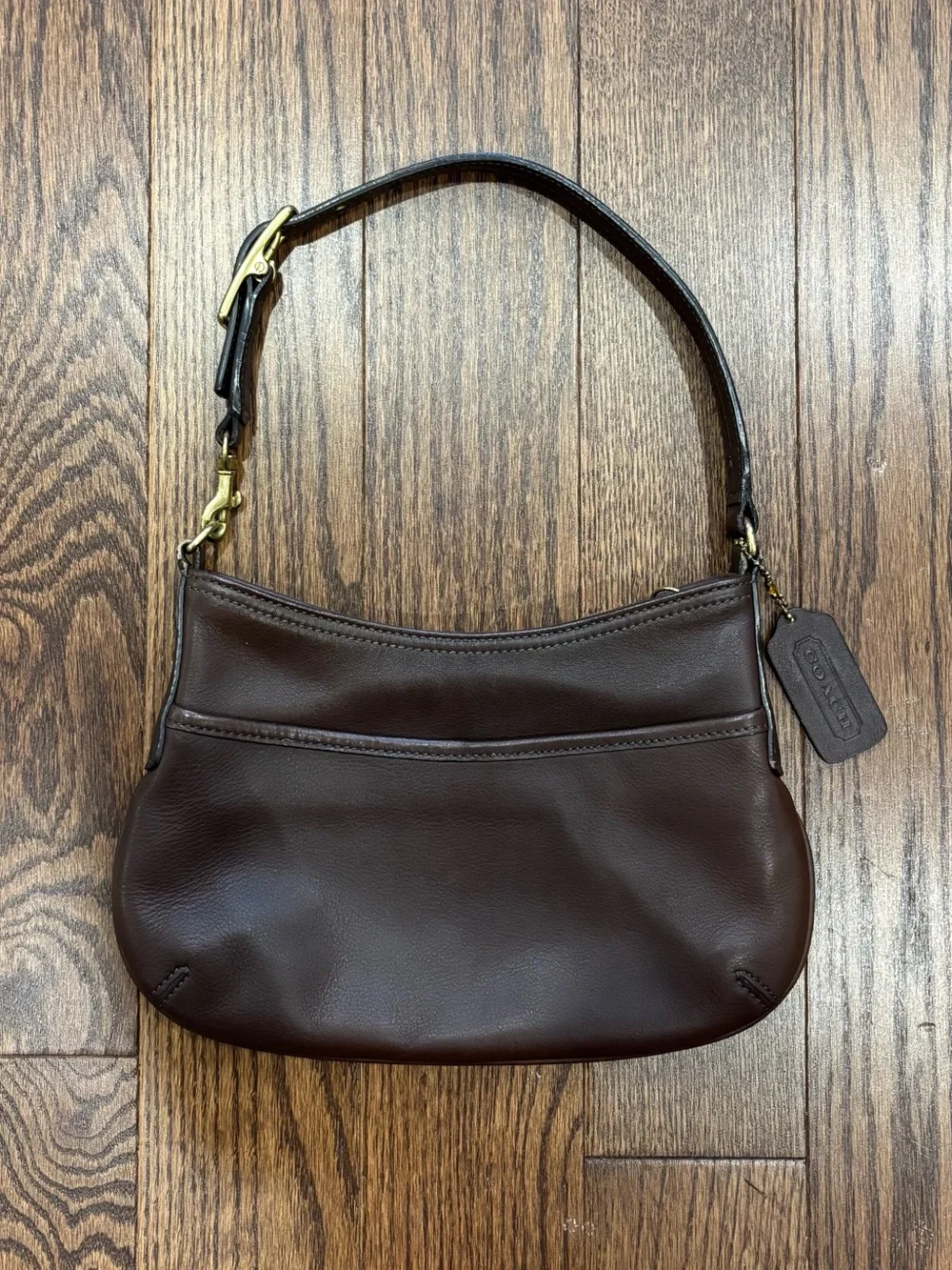 Coach beautiful brown